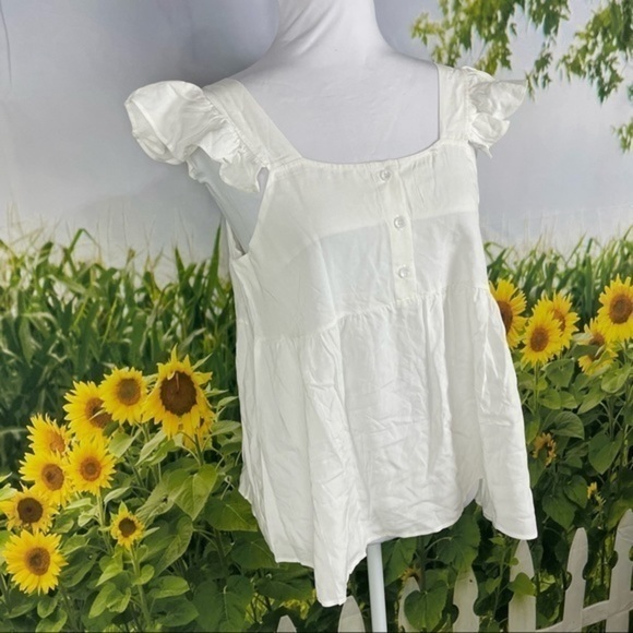 CAMISA White Ruffle Button Empire Waist Top Large - Picture 10 of 13